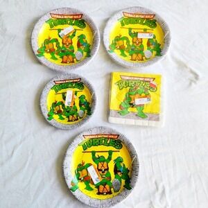 Vintage TMNT 1989 Paper Plate & Napkins Lot NEW Sealed 32 Plates 16 Napkins